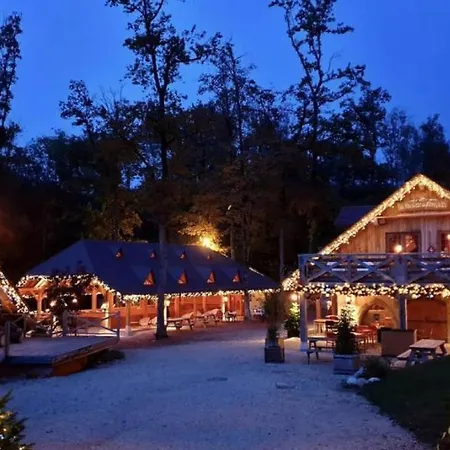Dans Maison Campagnarde